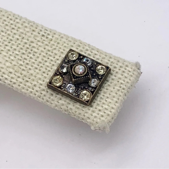 Sorrelli Crystal Square Stud Earrings - Picture 2 of 4